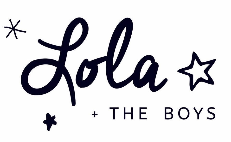 lolaandtheboys.com